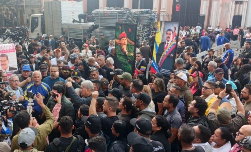 You are currently viewing Non à l’agression criminelle de l’impérialisme nord-américain contre le Venezuela